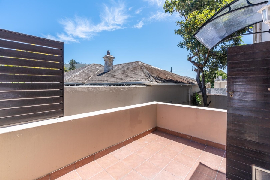 To Let 1 Bedroom Property for Rent in Gardens Western Cape